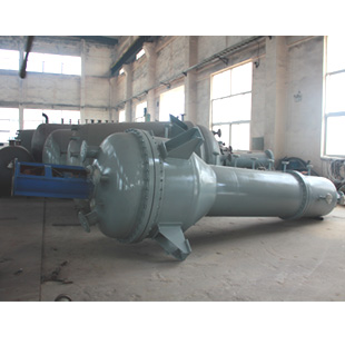 2臺3000L的機械密封反應器